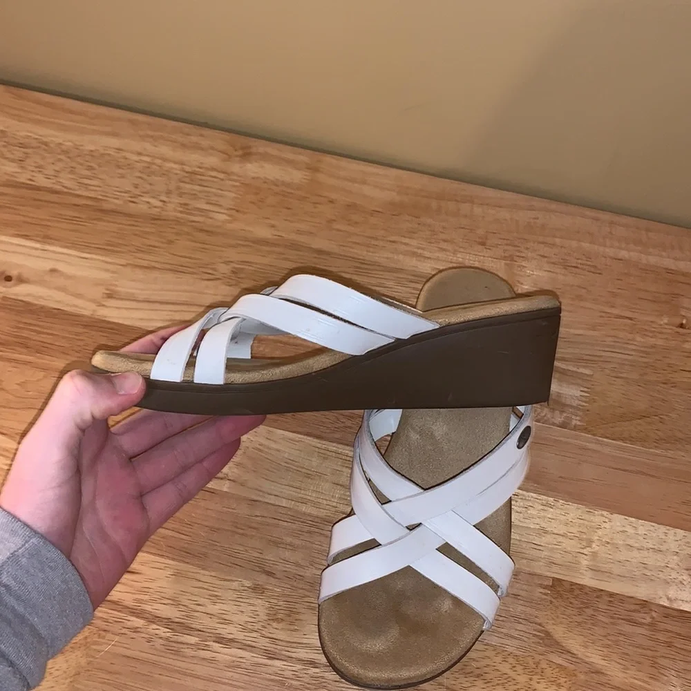 Sunjuns Bass 2 inch Wedge Sandals Size 5 - Picture 2 of 5